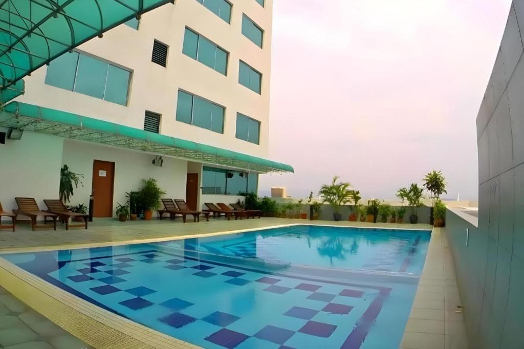 Hotel Continental Penang George Town Exterior photo