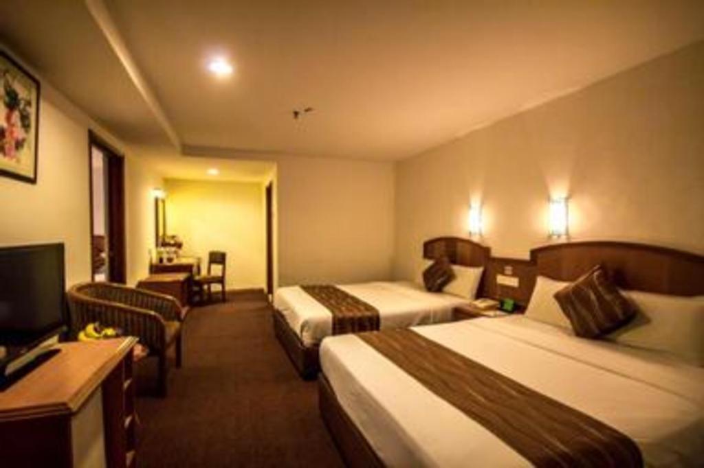 Hotel Continental Penang George Town Exterior photo